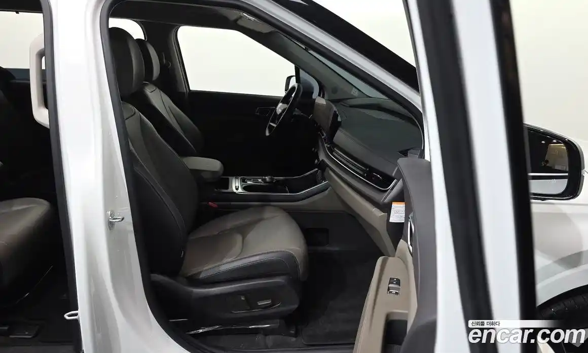 Kia Canival 2025 1.6 Автомат в Москве № 715836, фото 11