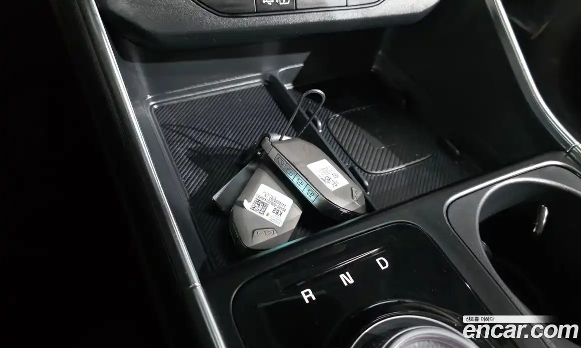 Kia Canival 2025 1.6 Автомат в Москве № 715836, фото 17