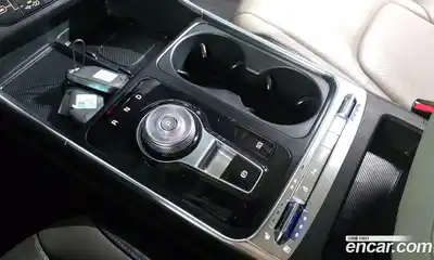 Kia Canival 2025 1.6 Автомат в Москве № 715836, миниатюра 9