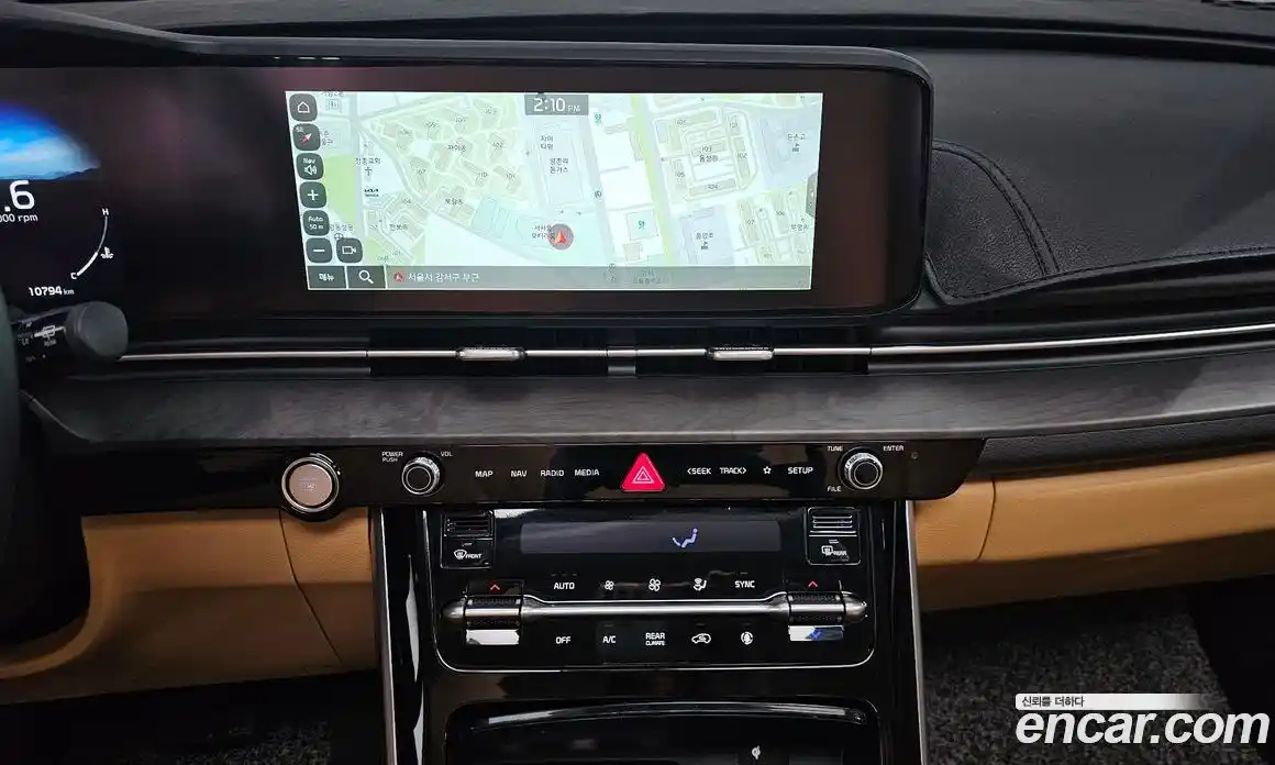 Kia Canival 2022 3.5 Автомат в Москве № 715896, фото 14