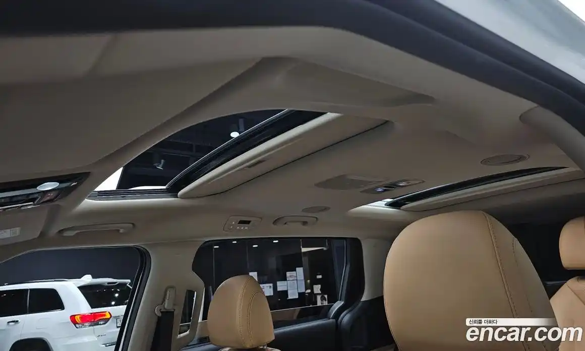 Kia Canival 2022 3.5 Автомат в Москве № 715896, фото 16