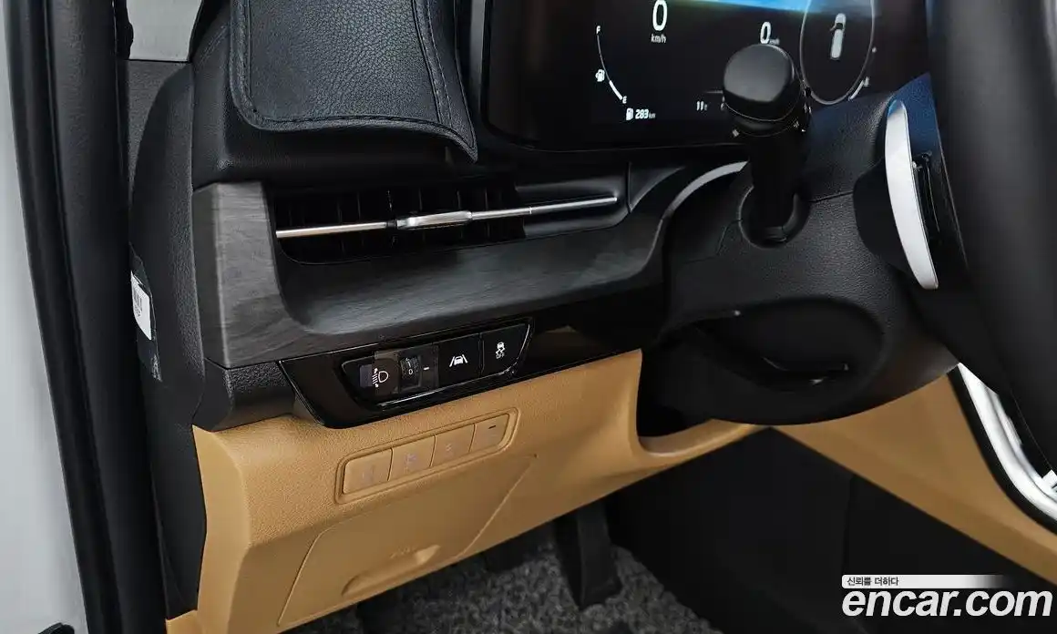 Kia Canival 2022 3.5 Автомат в Москве № 715896, фото 17