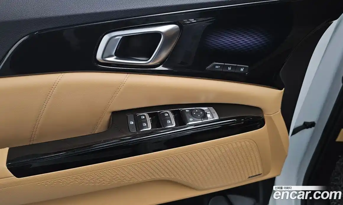 Kia Canival 2022 3.5 Автомат в Москве № 715896, фото 18