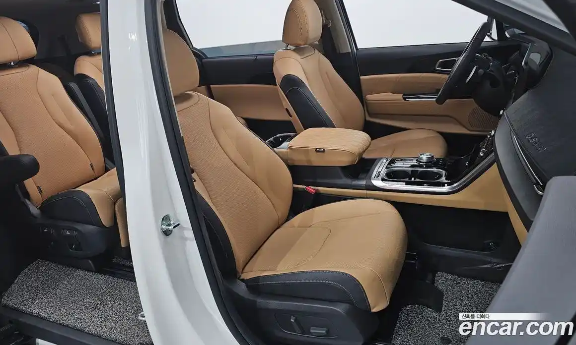 Kia Canival 2022 3.5 Автомат в Москве № 715896, фото 10