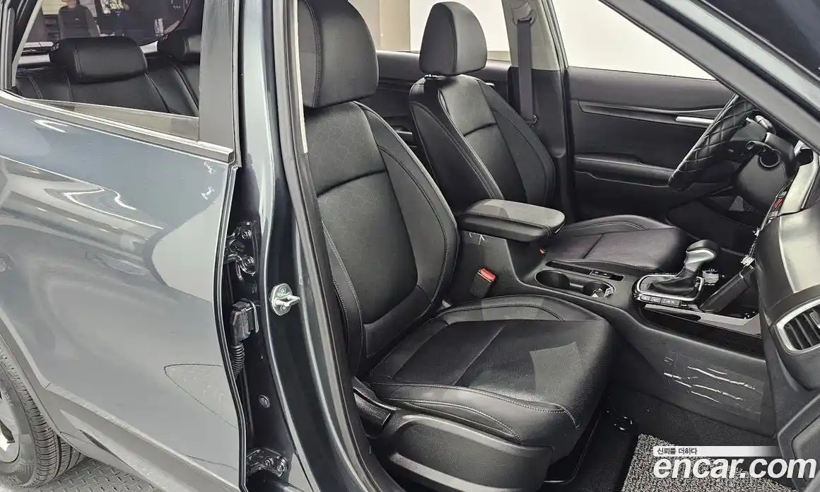 Kia Seltos 2023 2.0 Автомат в Москве № 715924, фото 11