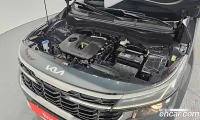 Kia Seltos 2023 2.0 Автомат в Москве № 715924, миниатюра 6