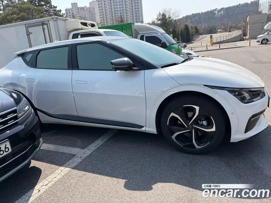 Kia EV6 2024 Автомат в Москве № 716224, фото 3