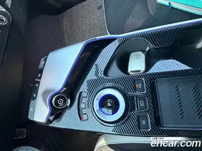 Kia EV6 2024 Автомат в Москве № 716224, миниатюра 9