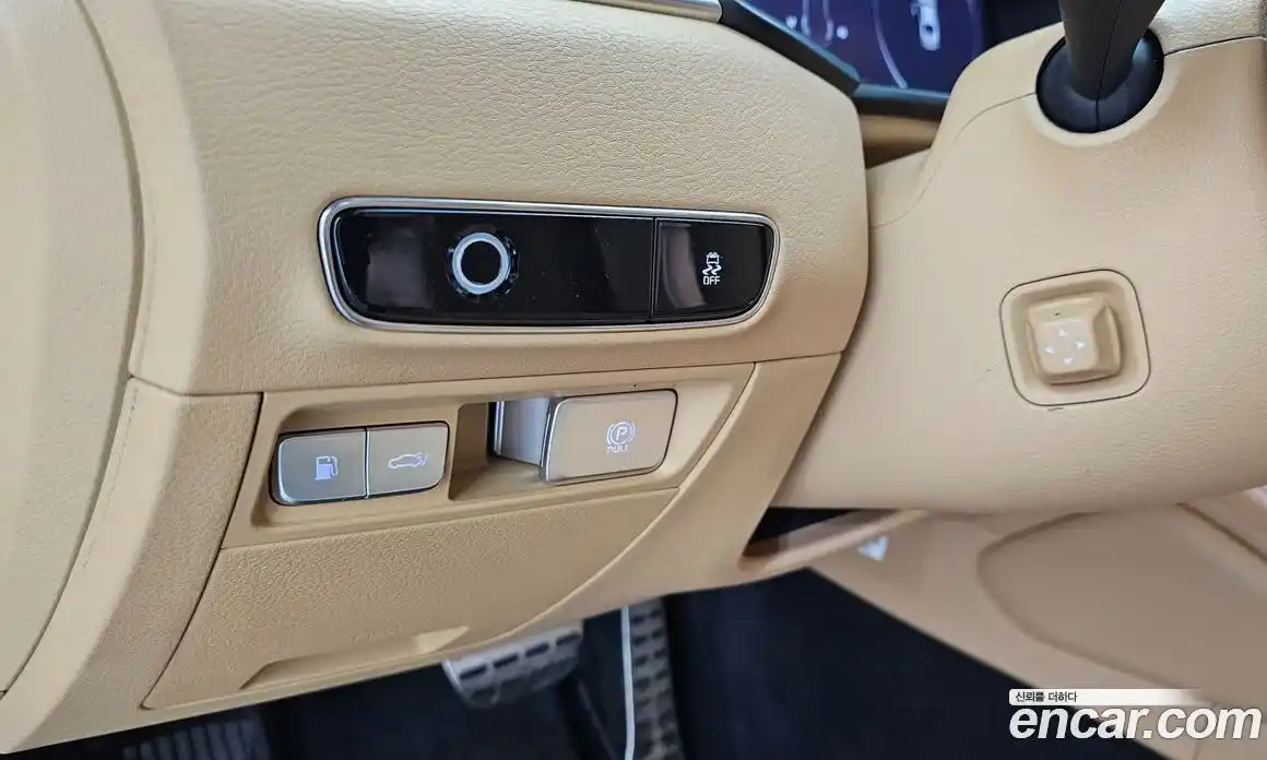 Kia K9 2023 3.8 Автомат в Москве № 716468, фото 16