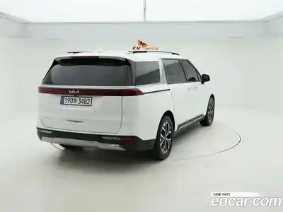 Kia Canival 2023 2.2 Автомат в Москве № 716561, миниатюра 3