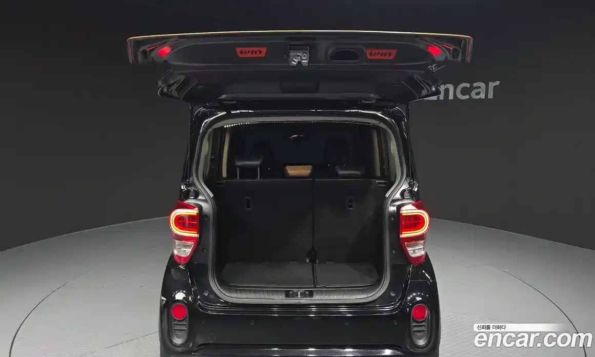 Kia Ray 2018 1.0 Автомат в Москве № 716587, фото 20