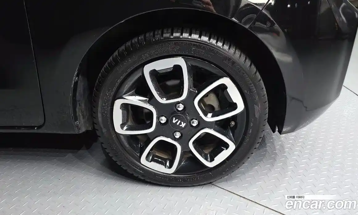 Kia Ray 2018 1.0 Автомат в Москве № 716587, фото 5