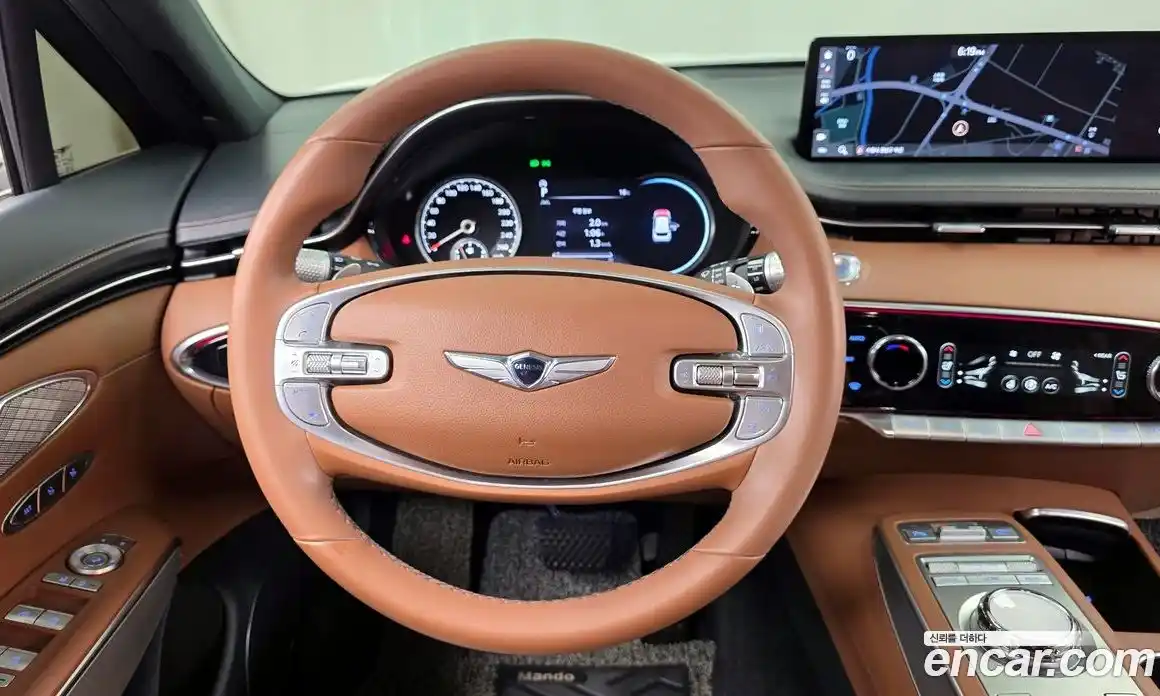 Genesis GV70 2023 2.5 Автомат в Москве № 716733, фото 13