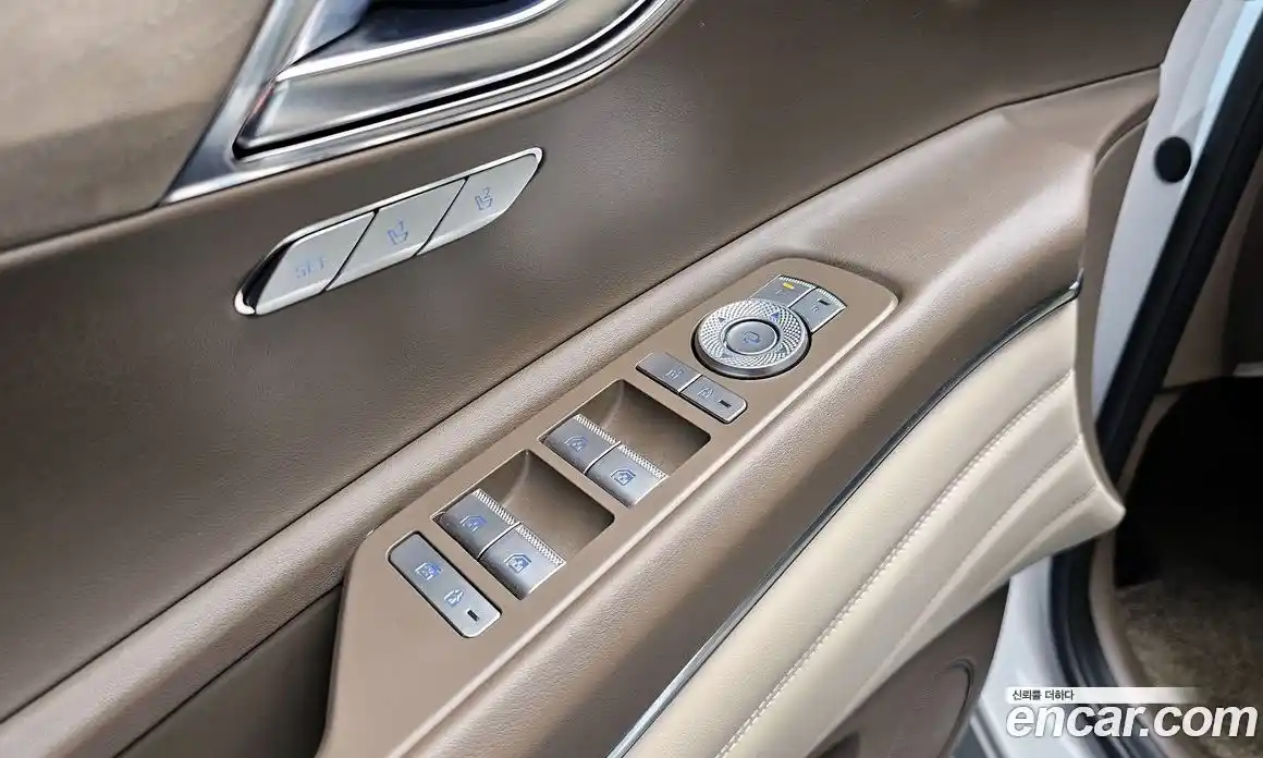 Genesis GV80 2022 2.5 Автомат в Москве № 716866, фото 16