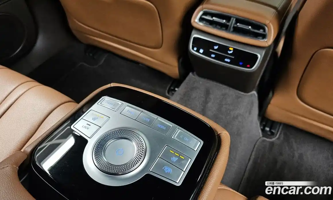 Genesis G80 2022 2.5 Автомат в Москве № 717053, фото 19