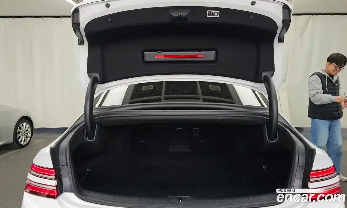 Genesis G80 2022 2.5 Автомат в Москве № 717053, фото 20