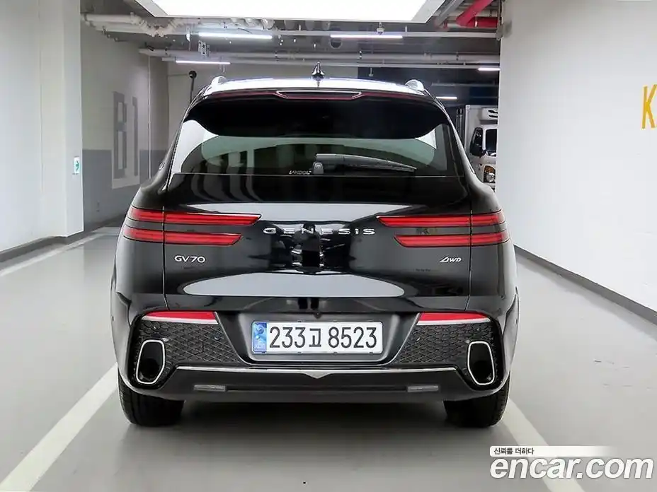 Genesis GV70 2023 2.5 Автомат в Москве № 717100, фото 3