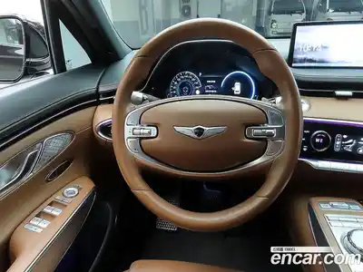 Genesis GV70 2023 2.5 Автомат в Москве № 717100, миниатюра 7
