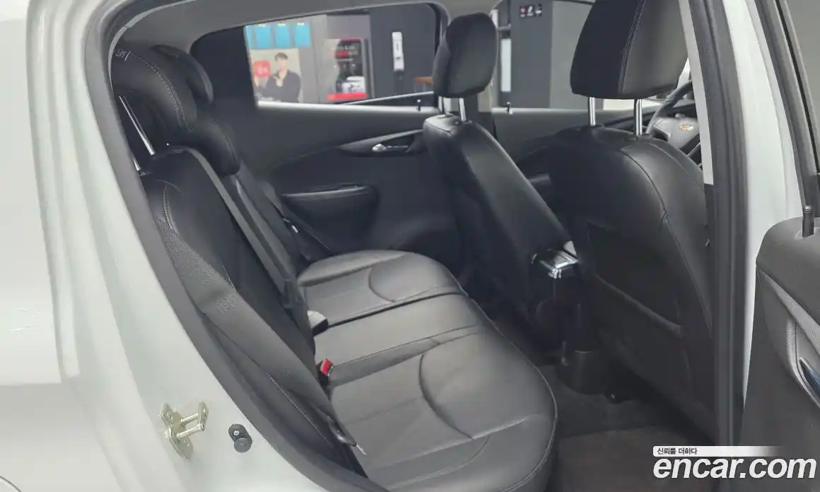 Chevrolet Spark 2017 1.0 Автомат в Москве № 717910, фото 12