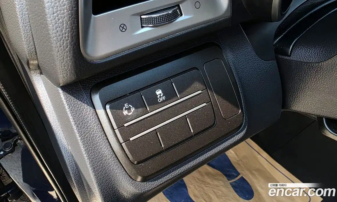 SsangYong TIBOLI 2015 1.6 Автомат в Москве № 717966, фото 15