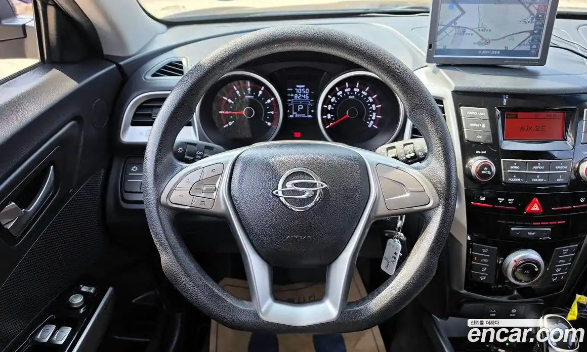 SsangYong TIBOLI 2015 1.6 Автомат в Москве № 717966, фото 16