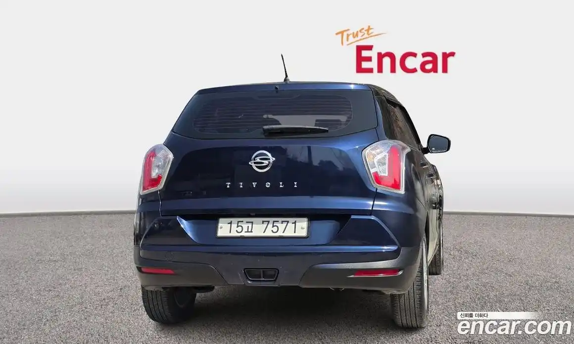 SsangYong TIBOLI 2015 1.6 Автомат в Москве № 717966, фото 4
