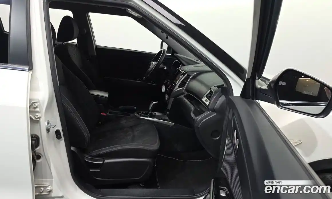 SsangYong TIBOLI 2017 1.6 Автомат в Москве № 718256, фото 11