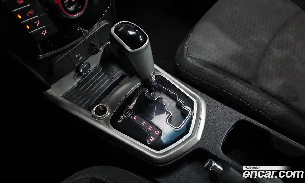 SsangYong TIBOLI 2017 1.6 Автомат в Москве № 718256, фото 9