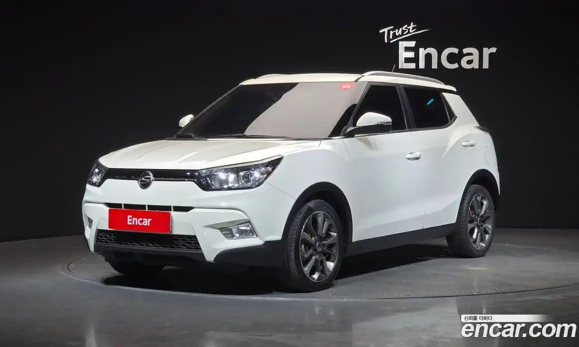 SsangYong TIBOLI 2016 1.6 Автомат в Москве № 718443, фото 1