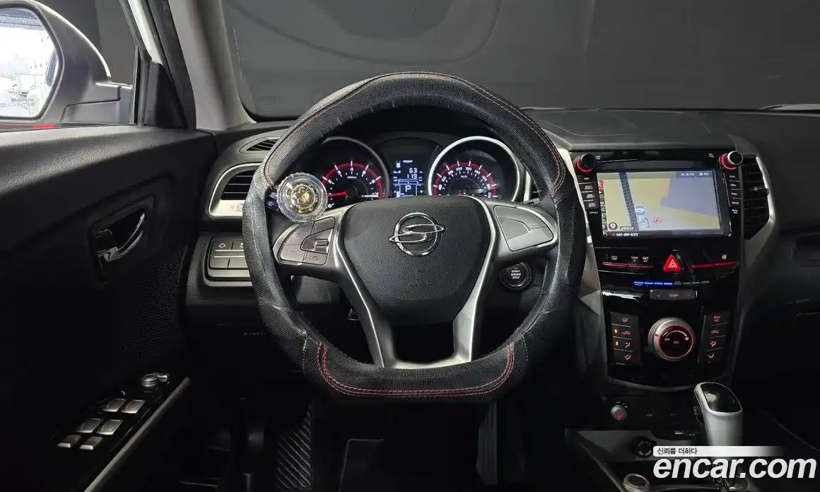 SsangYong TIBOLI 2016 1.6 Автомат в Москве № 718443, фото 14