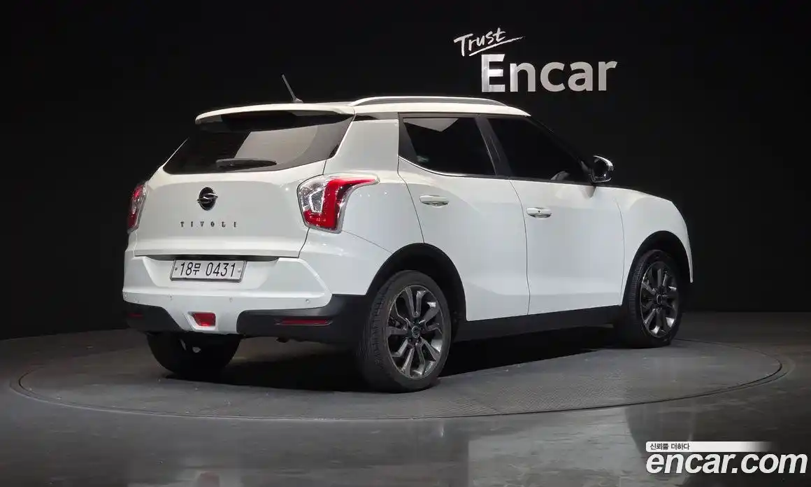 SsangYong TIBOLI 2016 1.6 Автомат в Москве № 718443, фото 2