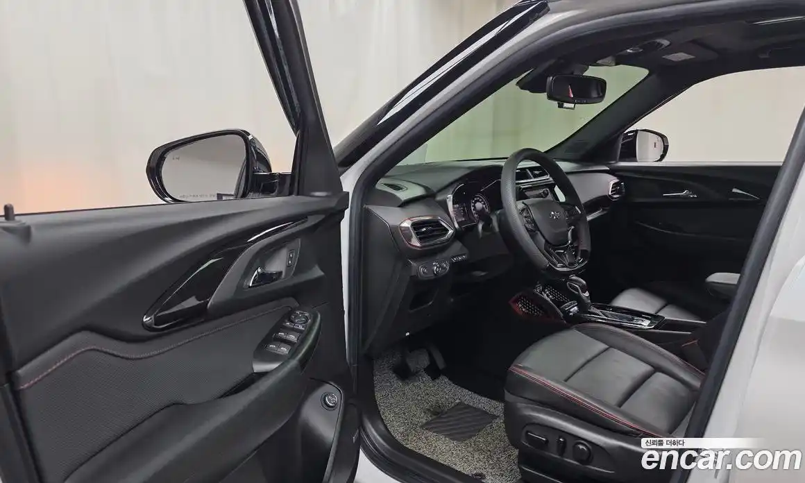 Chevrolet TrailBlazer 2022 1.3 Автомат в Москве № 718795, фото 10