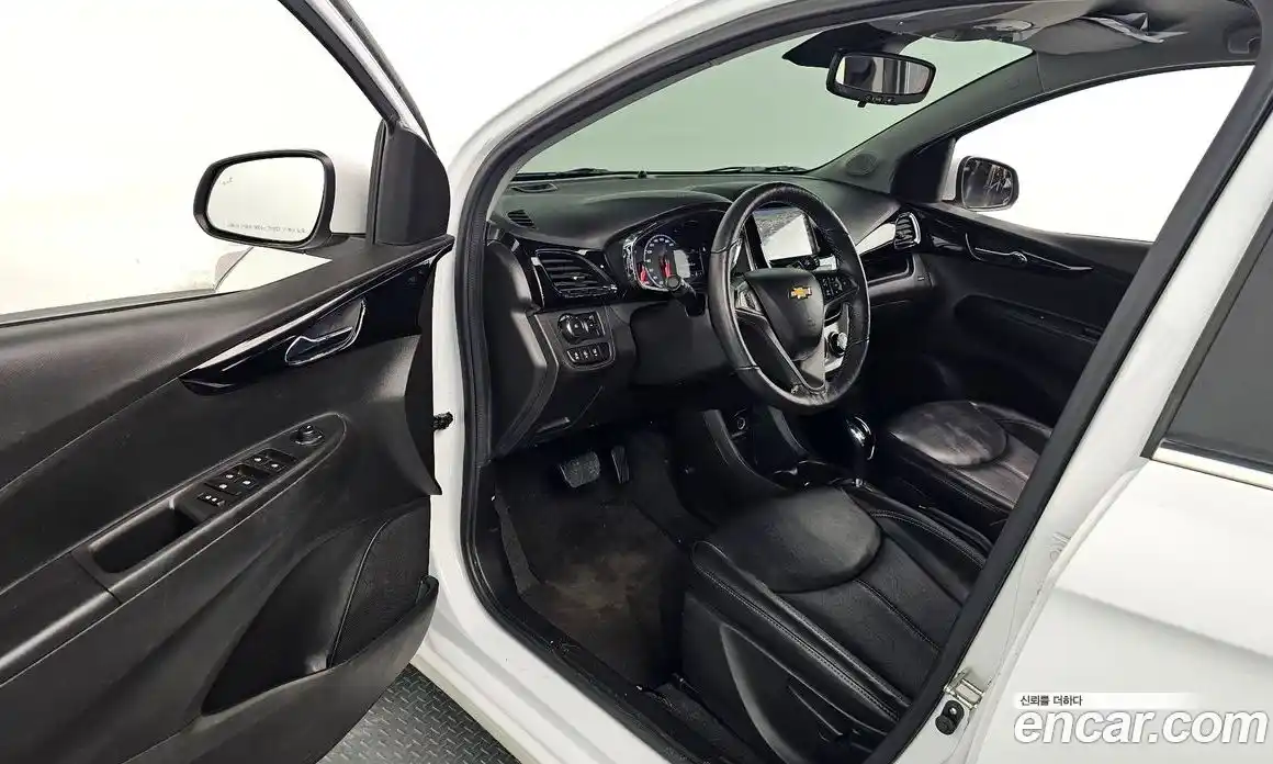 Chevrolet Spark 2017 1.0 Автомат в Москве № 719010, фото 12