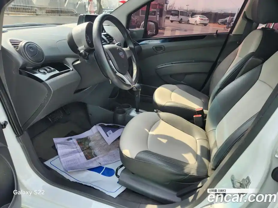 Chevrolet Spark 2012 1.0 Автомат в Москве № 719487, фото 14