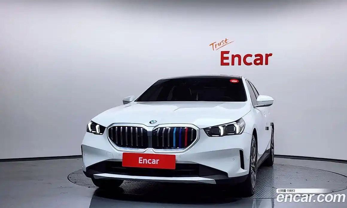 BMW 5-Series 2024 2.0 гидро в Москве № 720325, фото 3