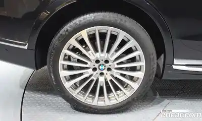 BMW X7 2024 3.0 Автомат в Москве № 720376, миниатюра 5