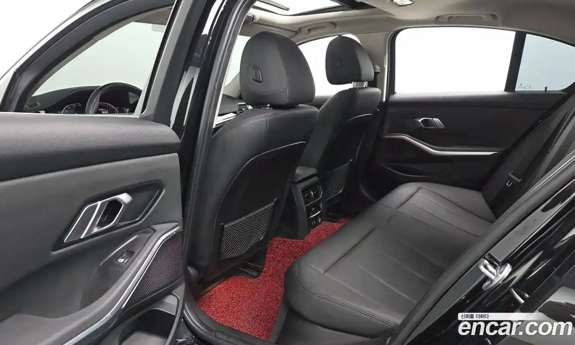 BMW 3-Series 2019 2.0 Автомат в Москве № 721036, фото 11