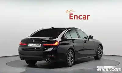 BMW 3-Series 2019 2.0 Автомат в Москве № 721036, миниатюра 2