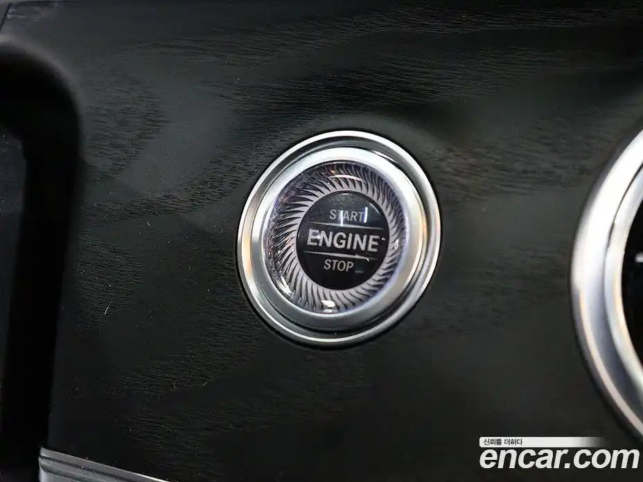 Mercedes-Benz E-Class 2022 2.0 Автомат в Москве № 721914, фото 11