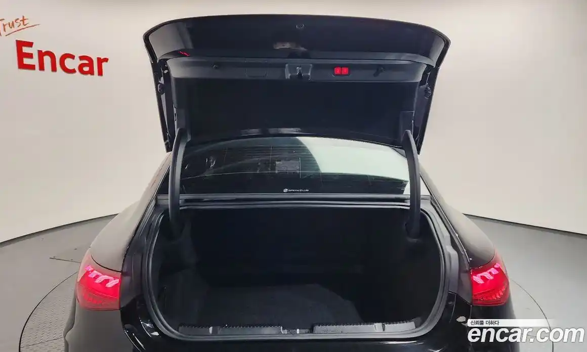 Mercedes-Benz EQE 2023 0.3 Автомат в Москве № 721981, фото 20