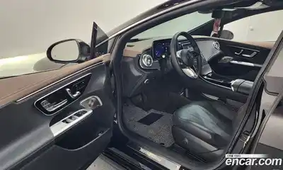 Mercedes-Benz EQE 2023 0.3 Автомат в Москве № 721981, миниатюра 10