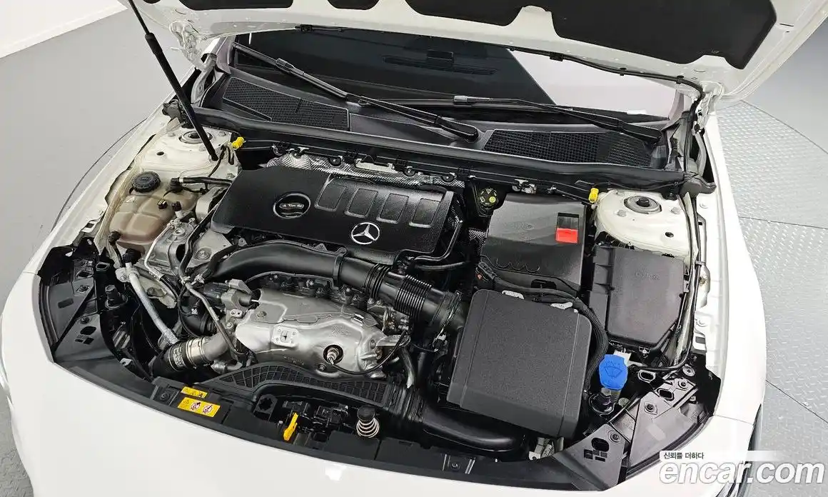 Mercedes-Benz CLA-Class 2023 2.0 Автомат в Москве № 722004, фото 6