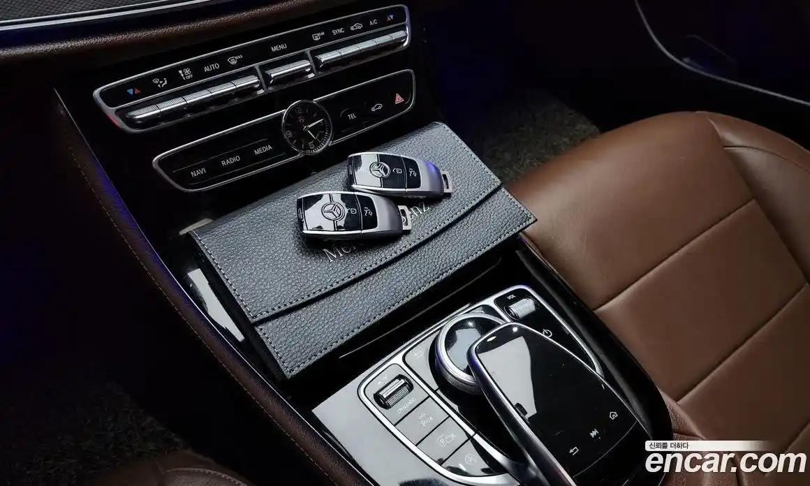 Mercedes-Benz E-Class 2019 2.0 Автомат в Москве № 722397, фото 11