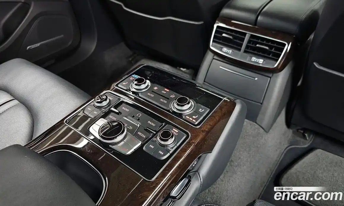 Audi A8 2014 3.0 Автомат в Москве № 723543, фото 19