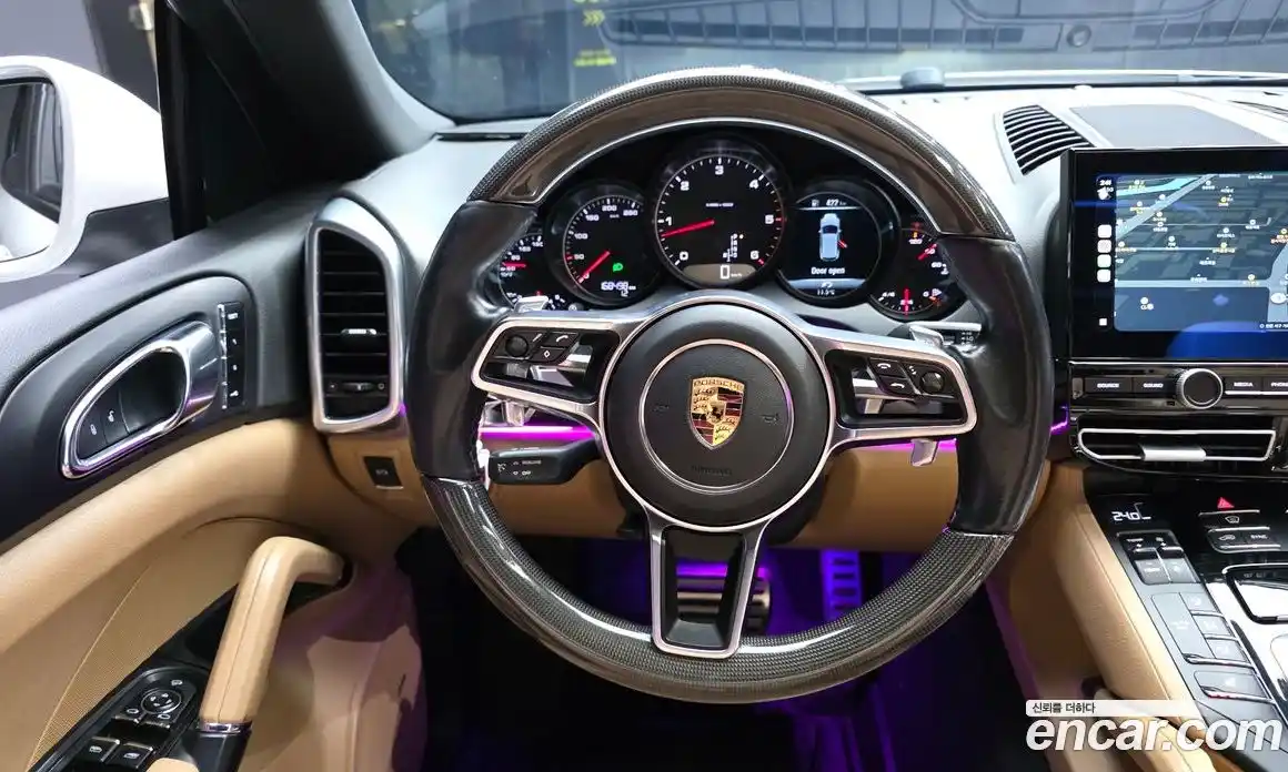 Porsche Cayenne 2016 3.0 Автомат в Москве № 724285, фото 13