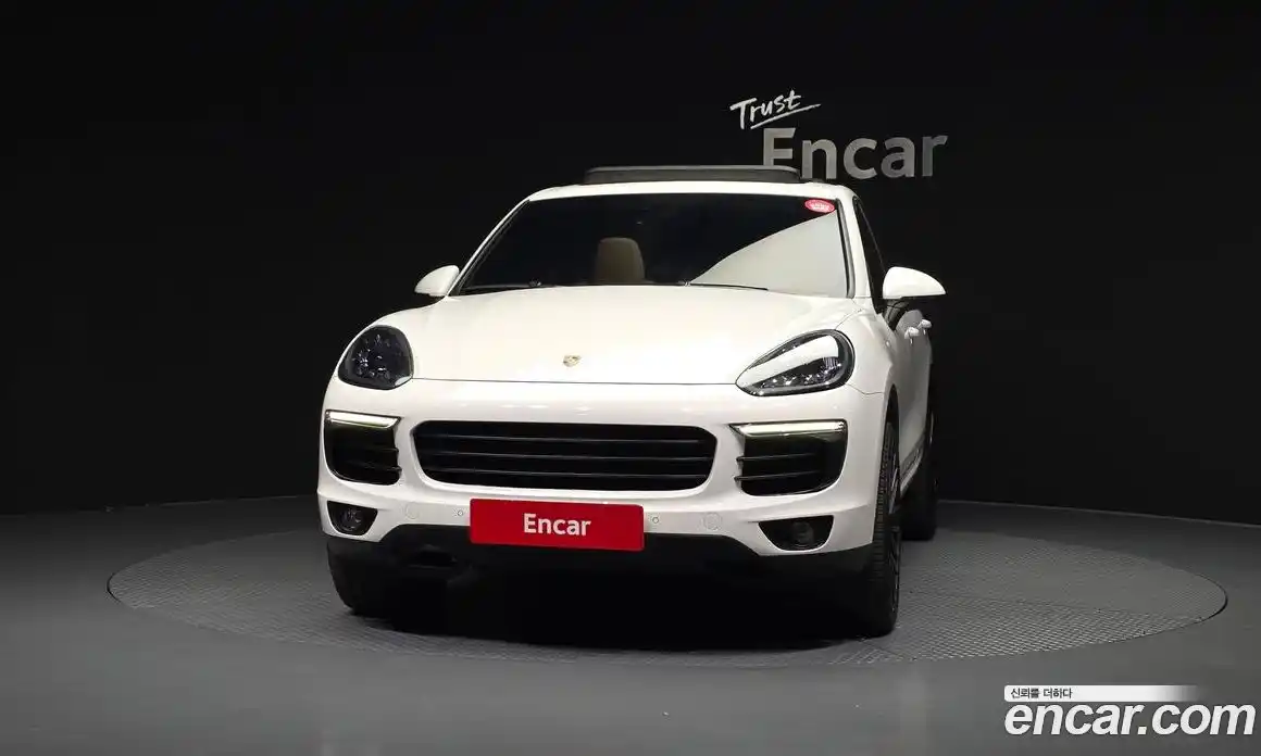 Porsche Cayenne 2016 3.0 Автомат в Москве № 724285, фото 3