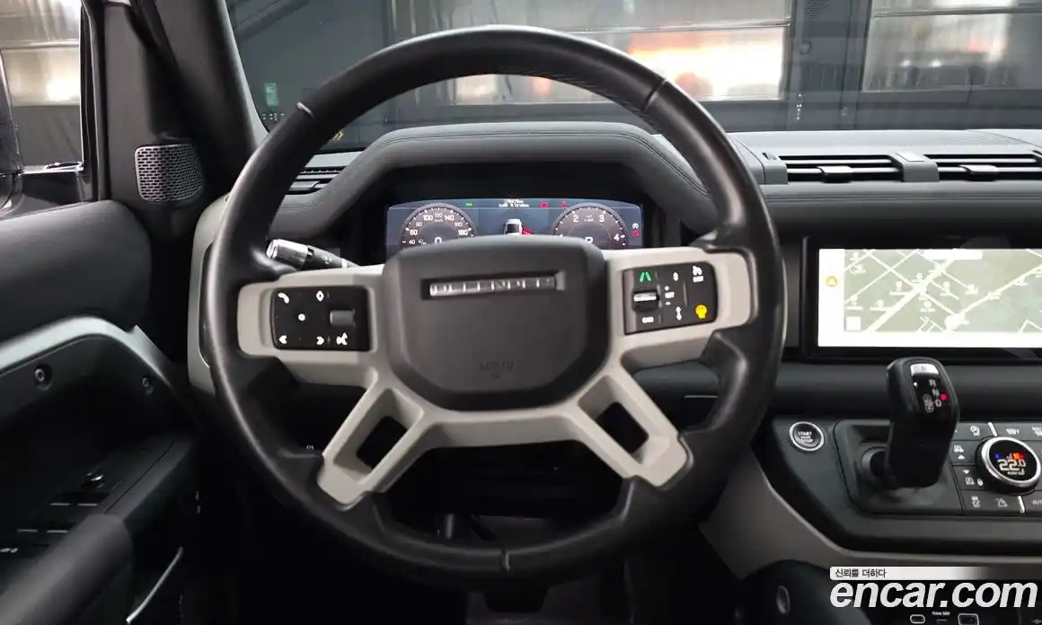 Land Rover Defender 2020 2.0 Автомат в Москве № 724394, фото 13