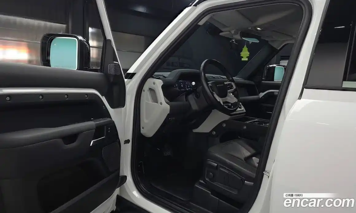 Land Rover Defender 2020 2.0 Автомат в Москве № 724394, фото 10