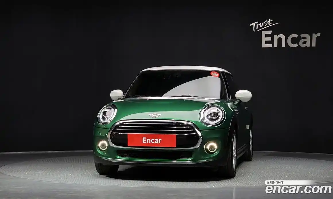 Mini Cooper 2021 1.5 Автомат в Москве № 724869, фото 3