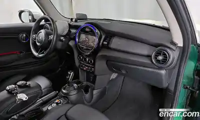 Mini Cooper 2021 1.5 Автомат в Москве № 724869, миниатюра 7